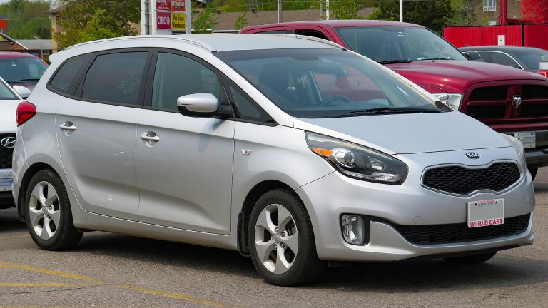 Kia Carens Clavis tại Cần Thơ