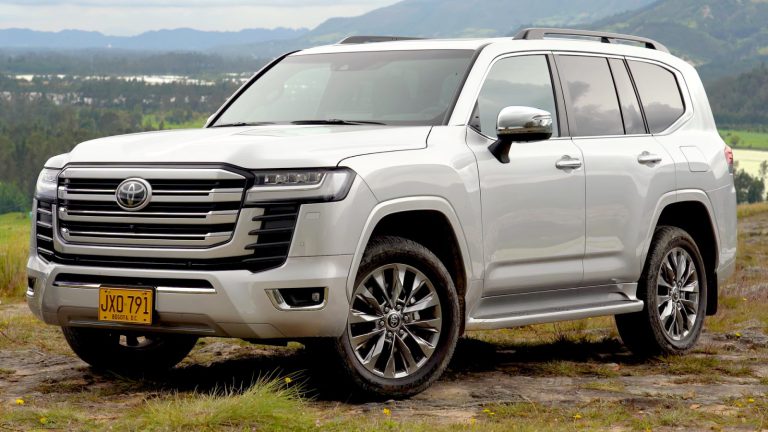 Toyota Land Cruiser tại Cần Thơ