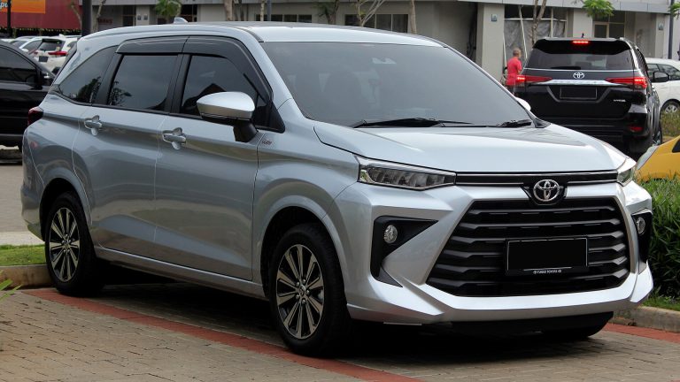 Toyota Veloz Cross tại Cần Thơ