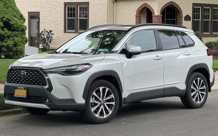 Toyota Corolla Cross tại Cần Thơ