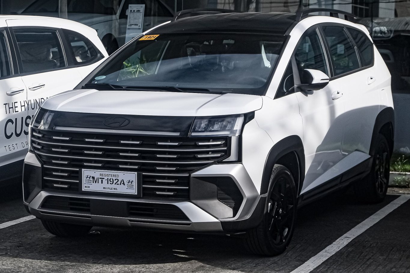 Hyundai Stargazer X — ảnh 1