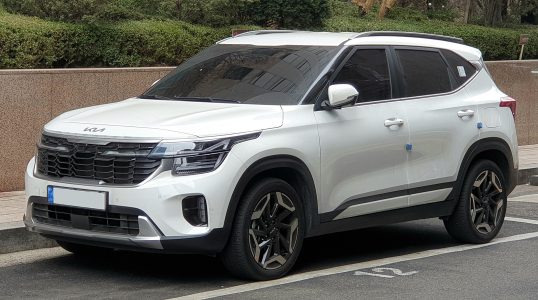 Mua xe trả góp: hai cách tính lãi chênh nhau 176 triệu đồng