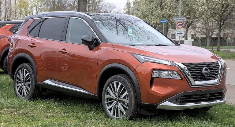 Nissan X-Trail tại Cần Thơ