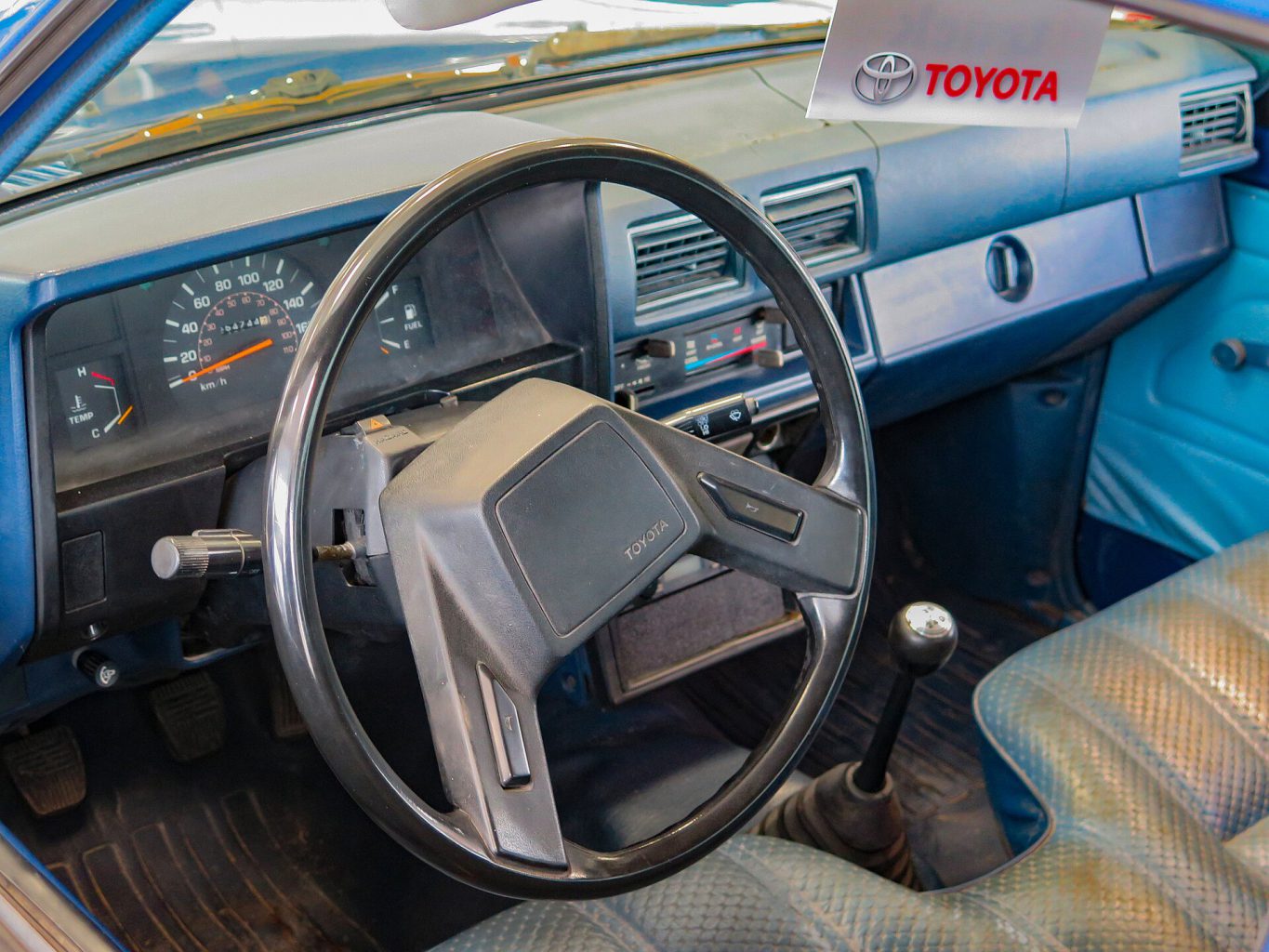 Toyota Hilux — ảnh 7