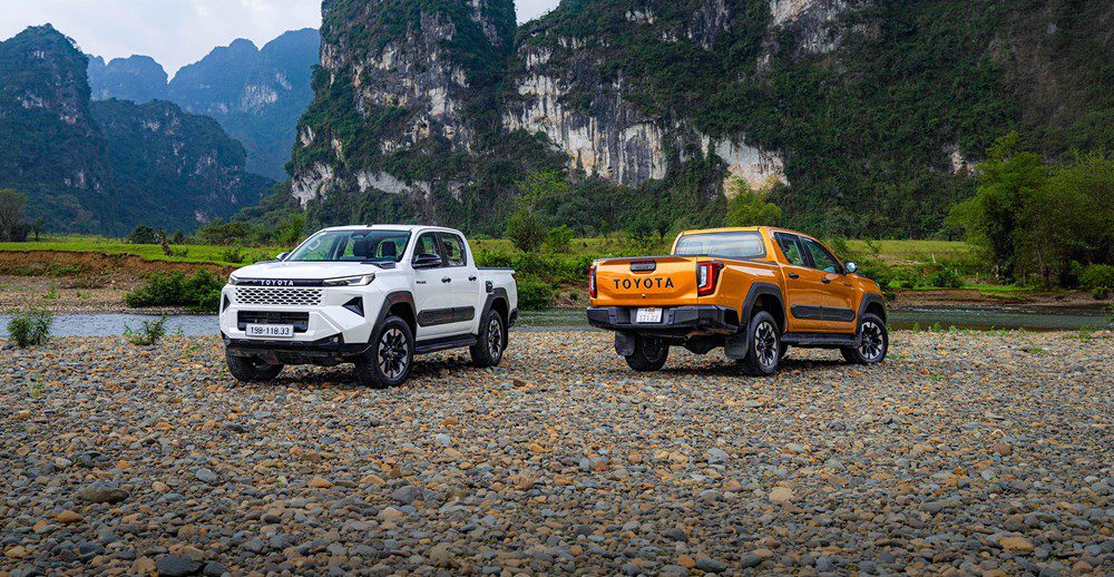 Toyota Hilux — ảnh 1