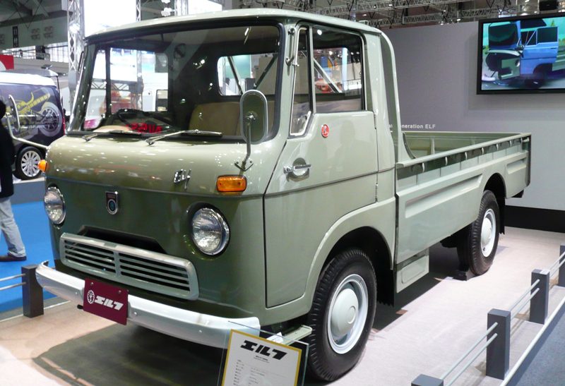 Isuzu NPR — ảnh 4