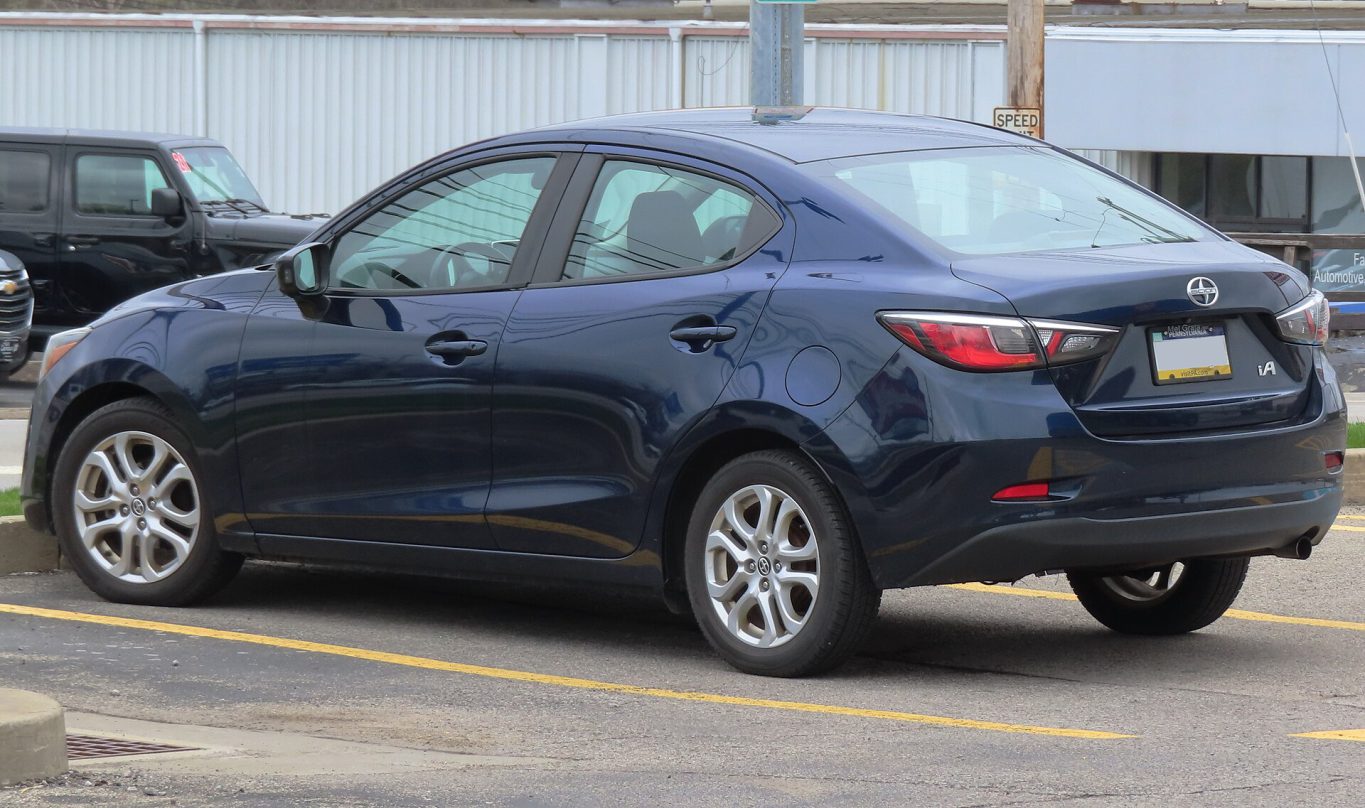 Ngoại thất Mazda2 — Mazda2 tại Cần Thơ