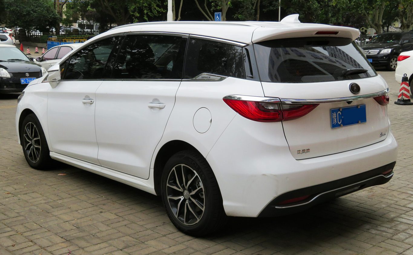 BYD M6 — ảnh 8