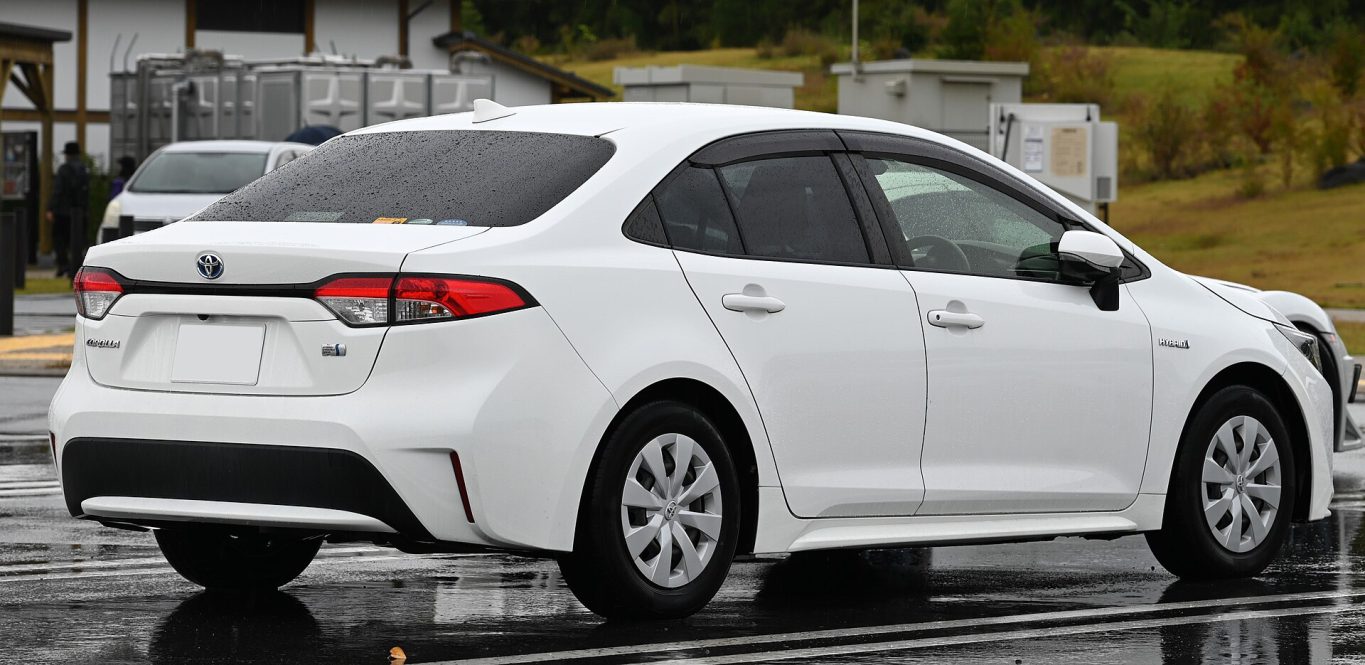 Ngoại thất Toyota Corolla Altis — Toyota Corolla Altis tại Cần Thơ