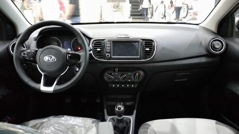 Kia Soluto tại Cần Thơ