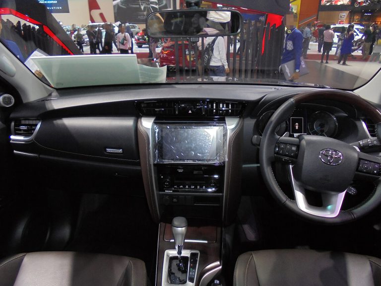 Toyota Fortuner tại Cần Thơ