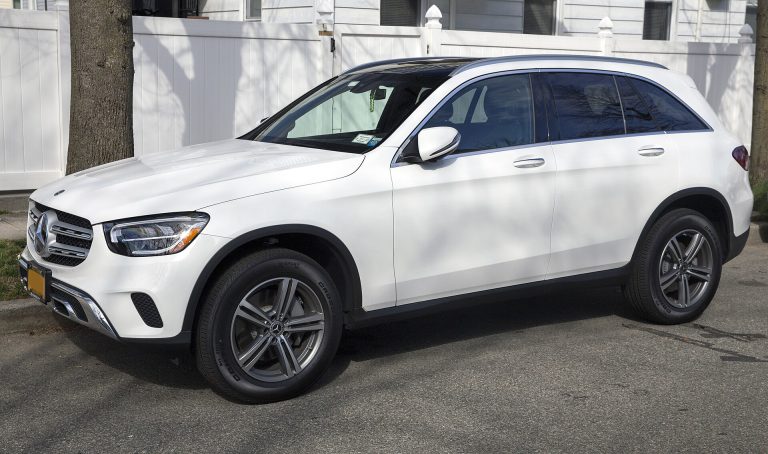Mercedes-Benz GLC tại Cần Thơ