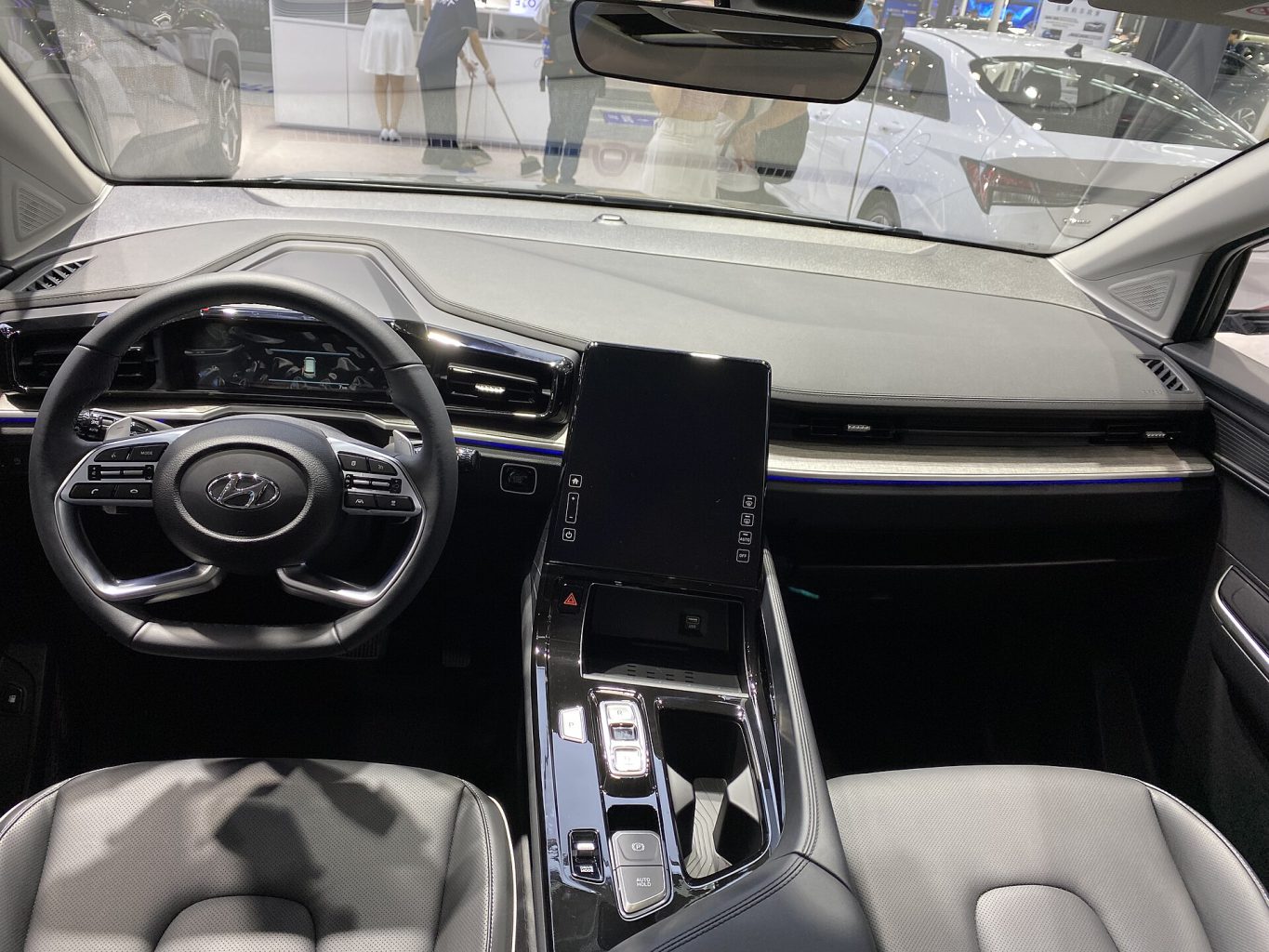 Hyundai Custin — ảnh 2