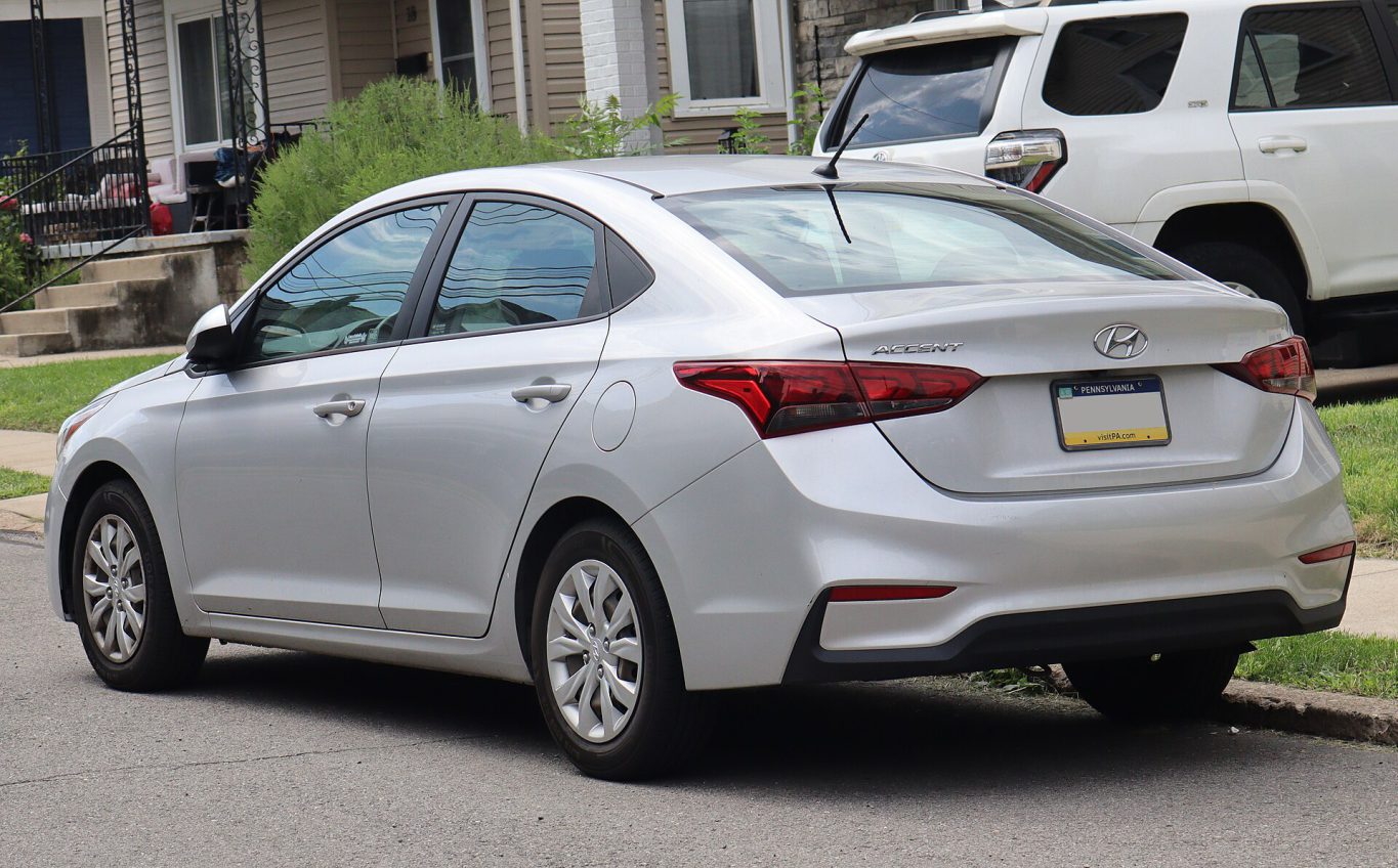 Nội thất Hyundai Accent — Hyundai Accent tại Cần Thơ