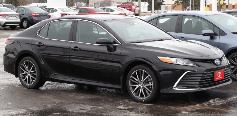 Toyota Camry tại Cần Thơ