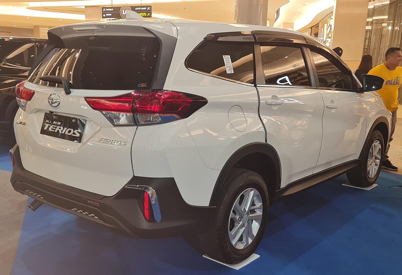 Toyota Rush — ảnh 5