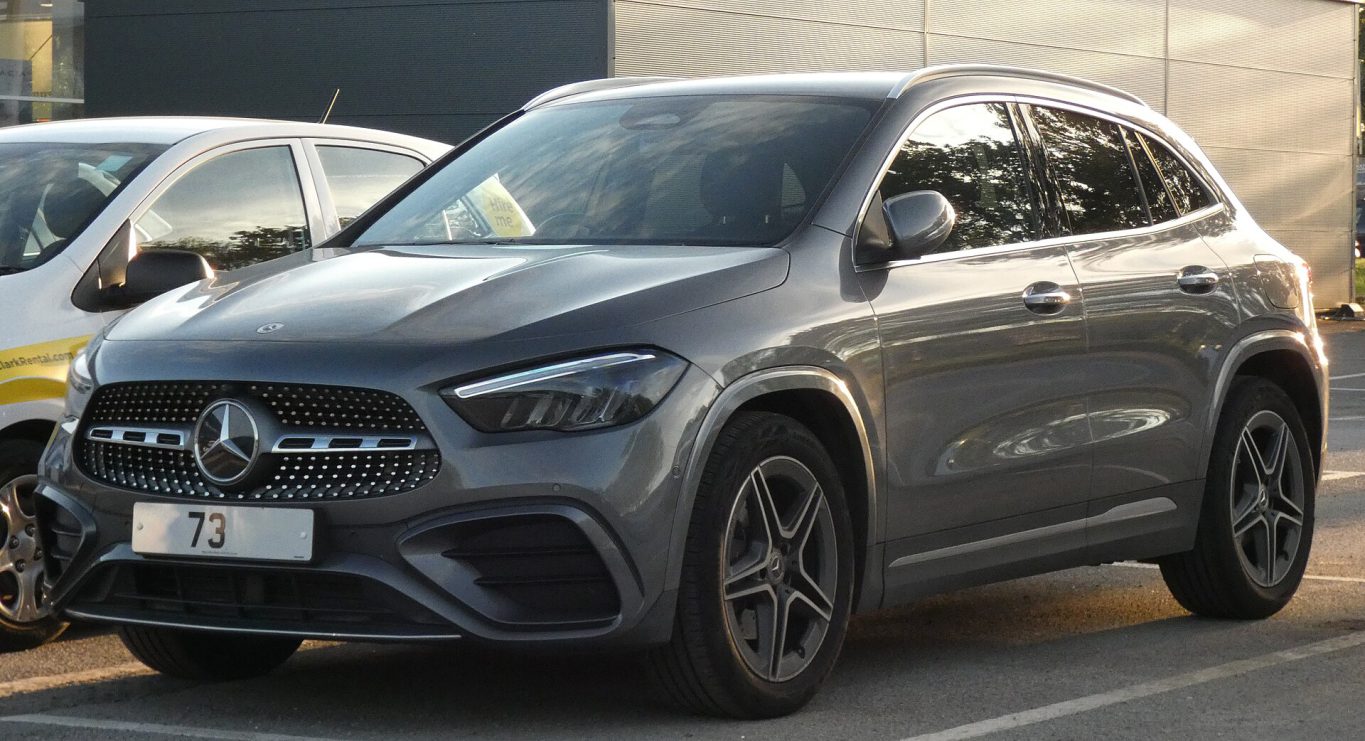 Ngoại thất Mercedes-Benz GLA — Mercedes-Benz GLA tại Cần Thơ