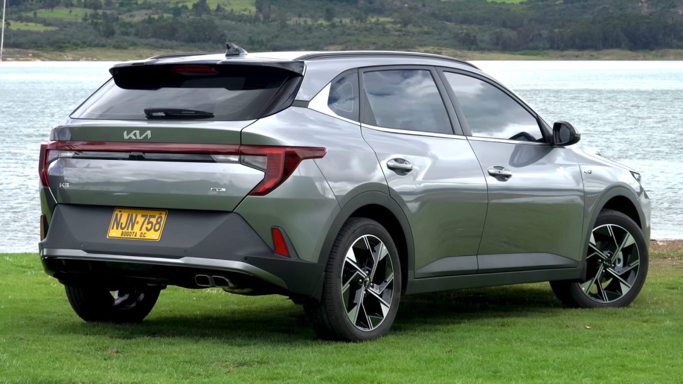 Kia K3 — ảnh 4