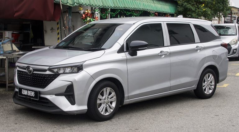 Toyota Veloz Cross tại Cần Thơ