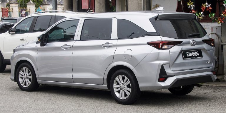 Toyota Veloz Cross tại Cần Thơ