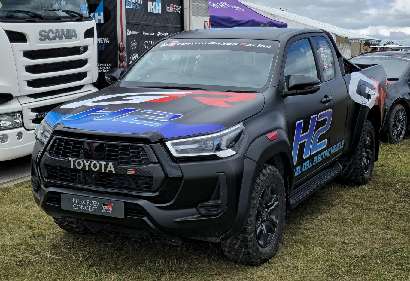 Toyota Hilux — ảnh 9