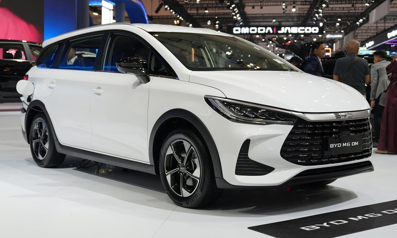 BYD M6 — ảnh 5
