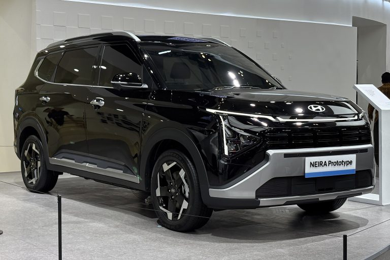 Kia Carens Clavis tại Cần Thơ