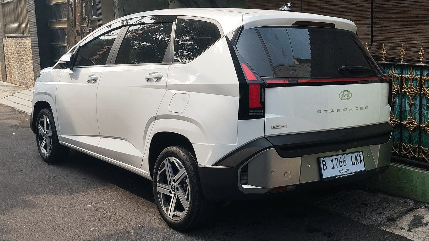Hyundai Stargazer X — ảnh 9