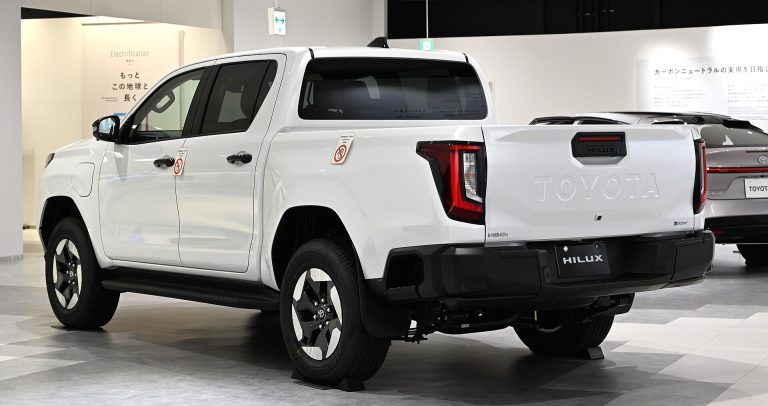 Toyota Hilux tại Cần Thơ