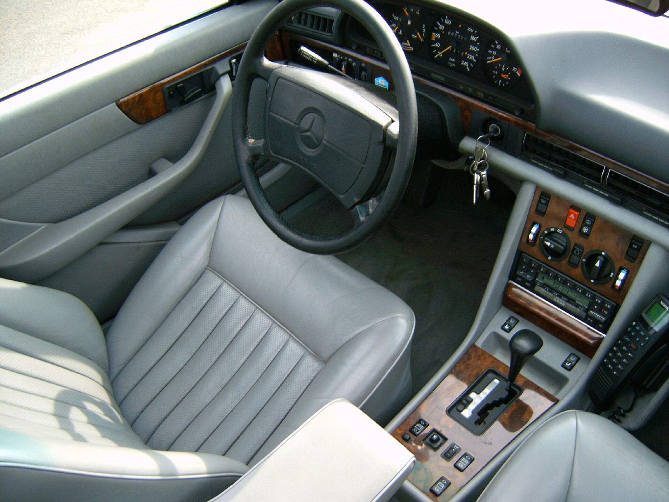 Mercedes-Benz S-Class — ảnh 6
