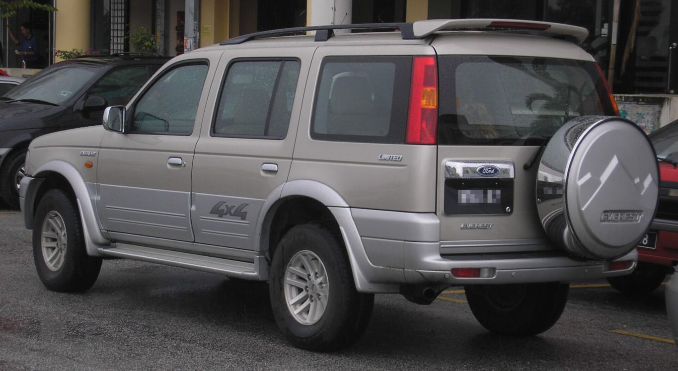 Ford Everest — ảnh 7
