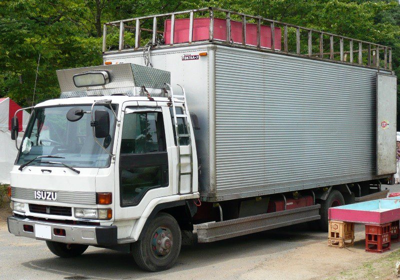 Isuzu FVR — ảnh 9