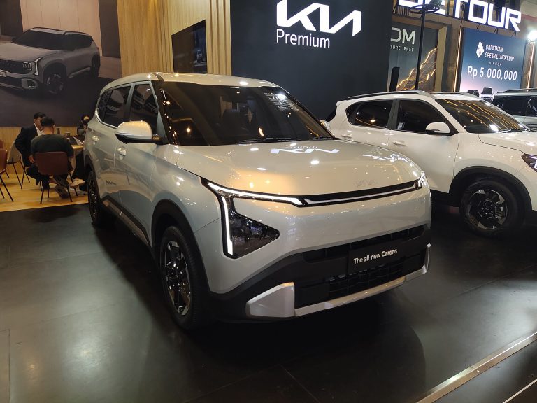 Kia Carens Clavis tại Cần Thơ