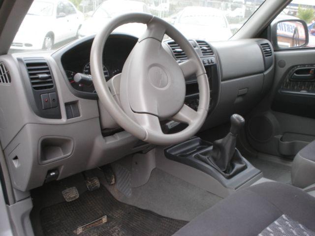 Isuzu D-Max — ảnh 9