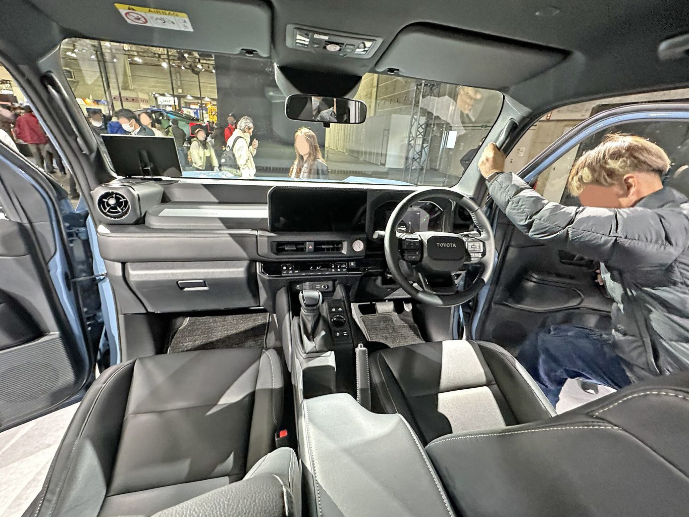 Toyota Land Cruiser FJ — ảnh 2