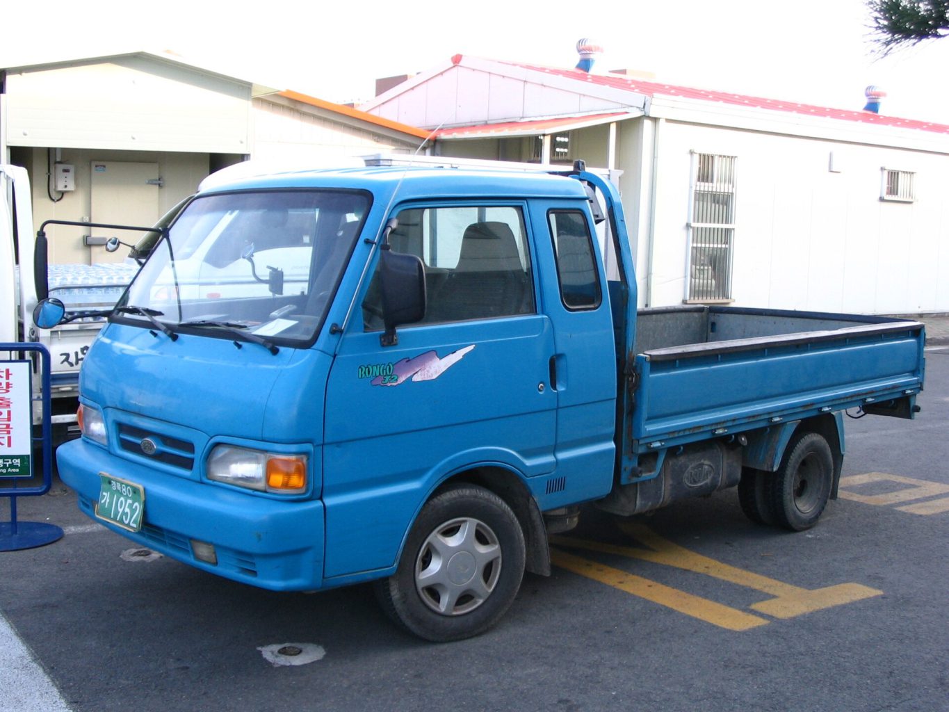 THACO Frontier — ảnh 4