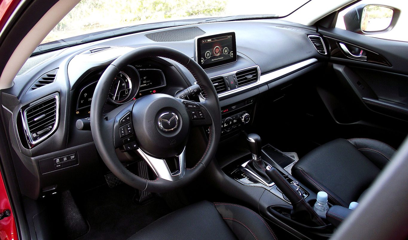 Mazda3 — ảnh 4