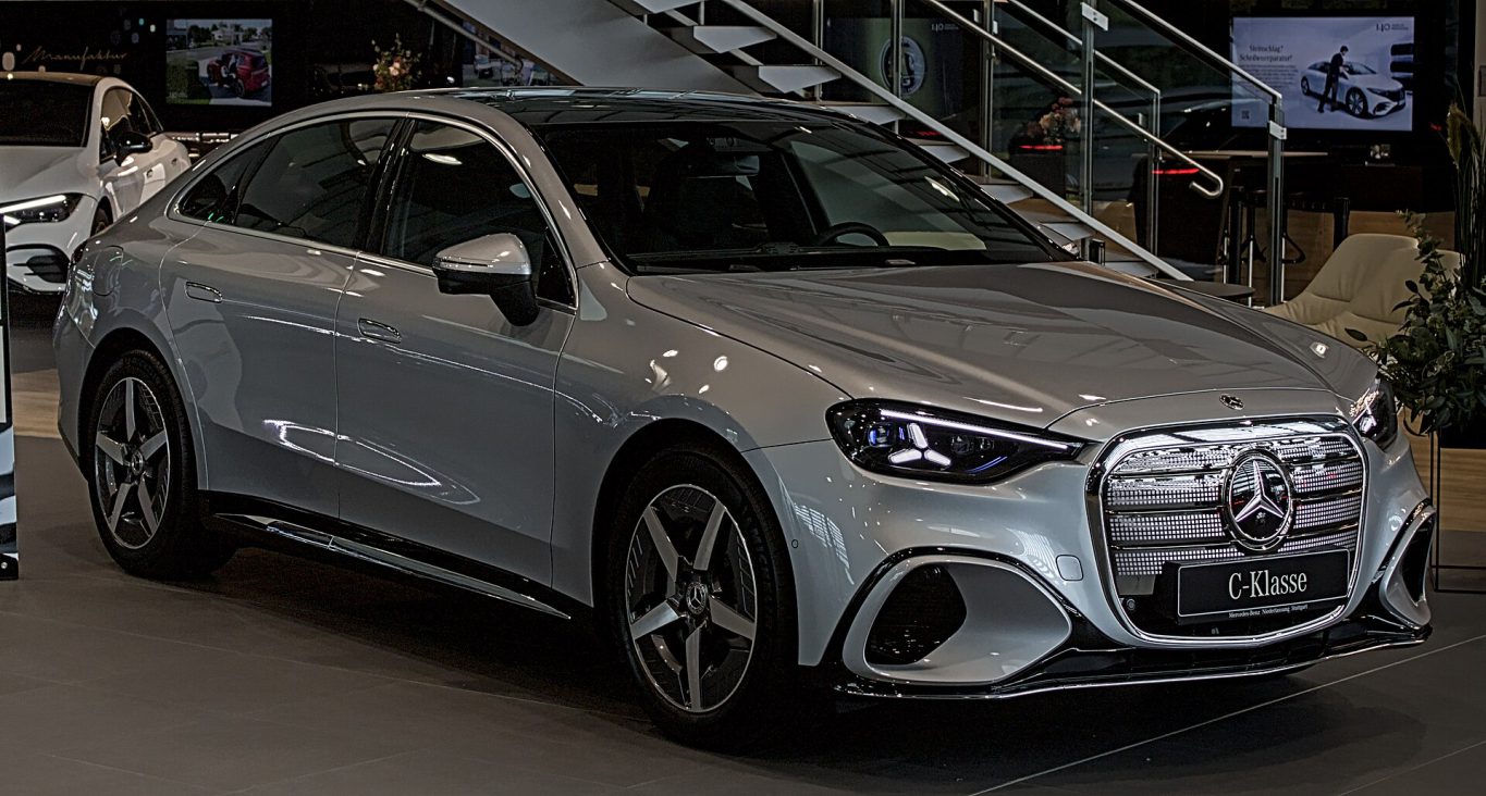 Mercedes-Benz C-Class — ảnh 7