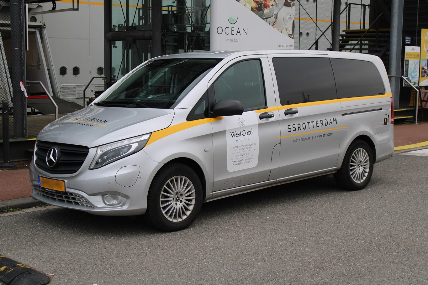 Nội thất Mercedes-Benz V-Class — Mercedes-Benz V-Class tại Cần Thơ