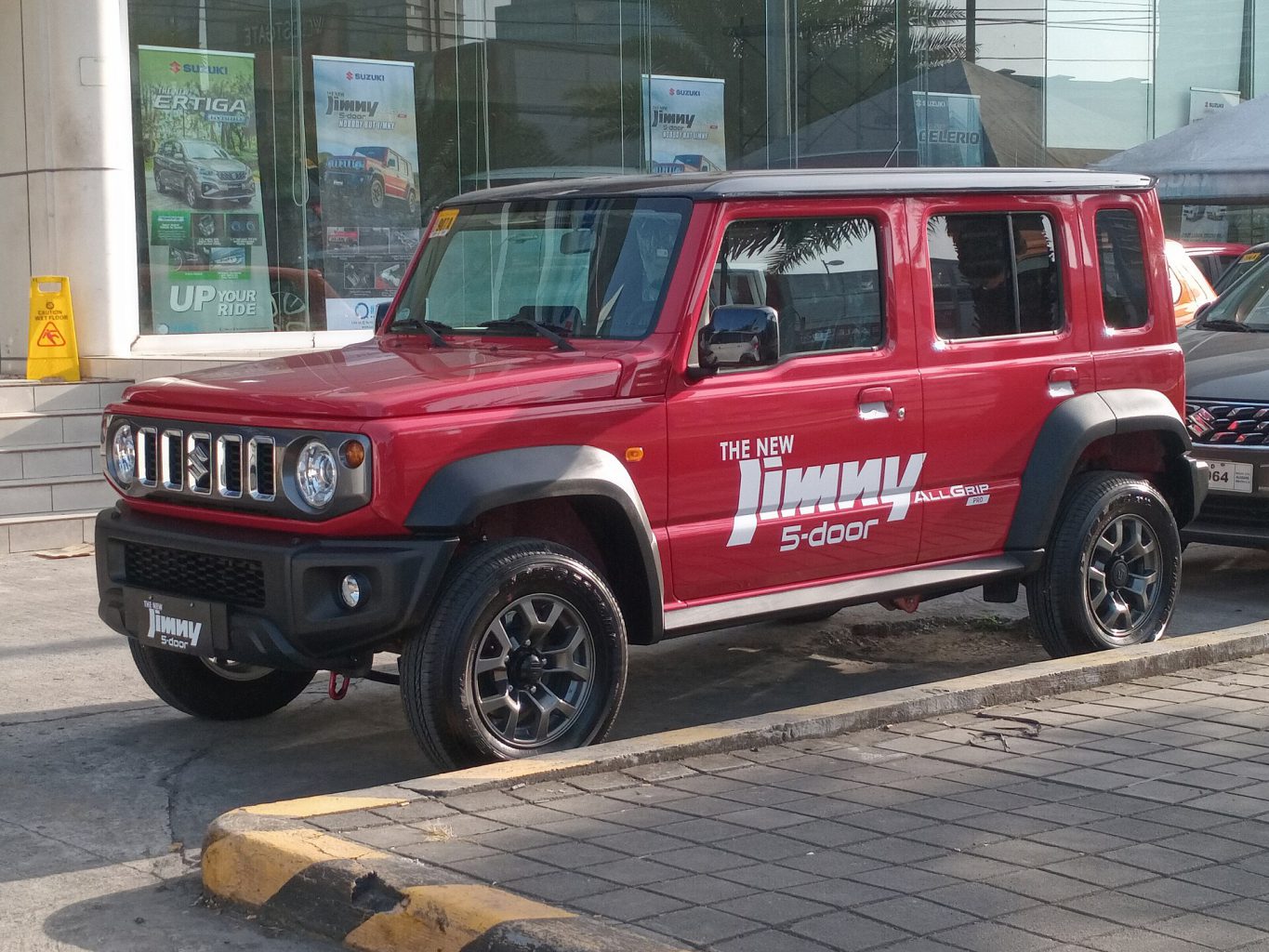 Suzuki Jimny — ảnh 6