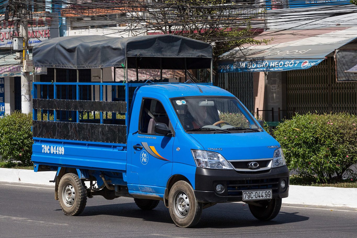 Ngoại thất THACO Towner 800 — THACO Towner 800 tại Cần Thơ