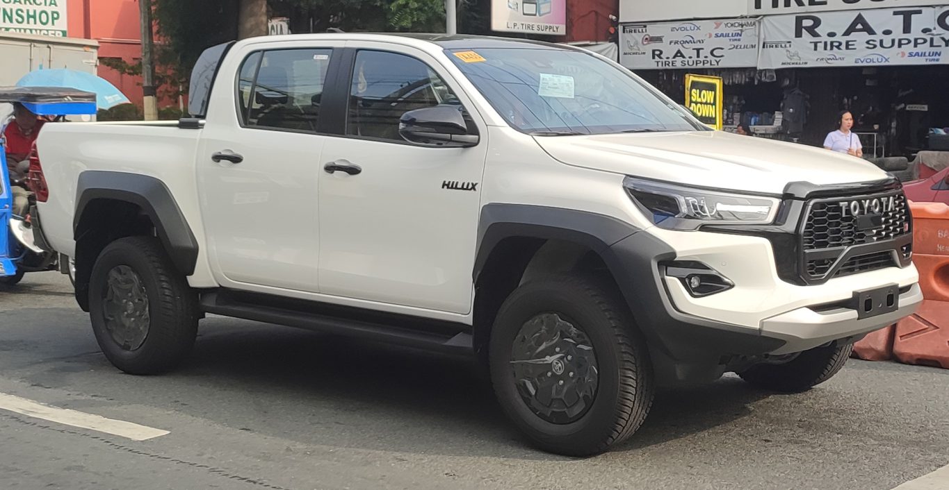 Toyota Hilux — ảnh 8