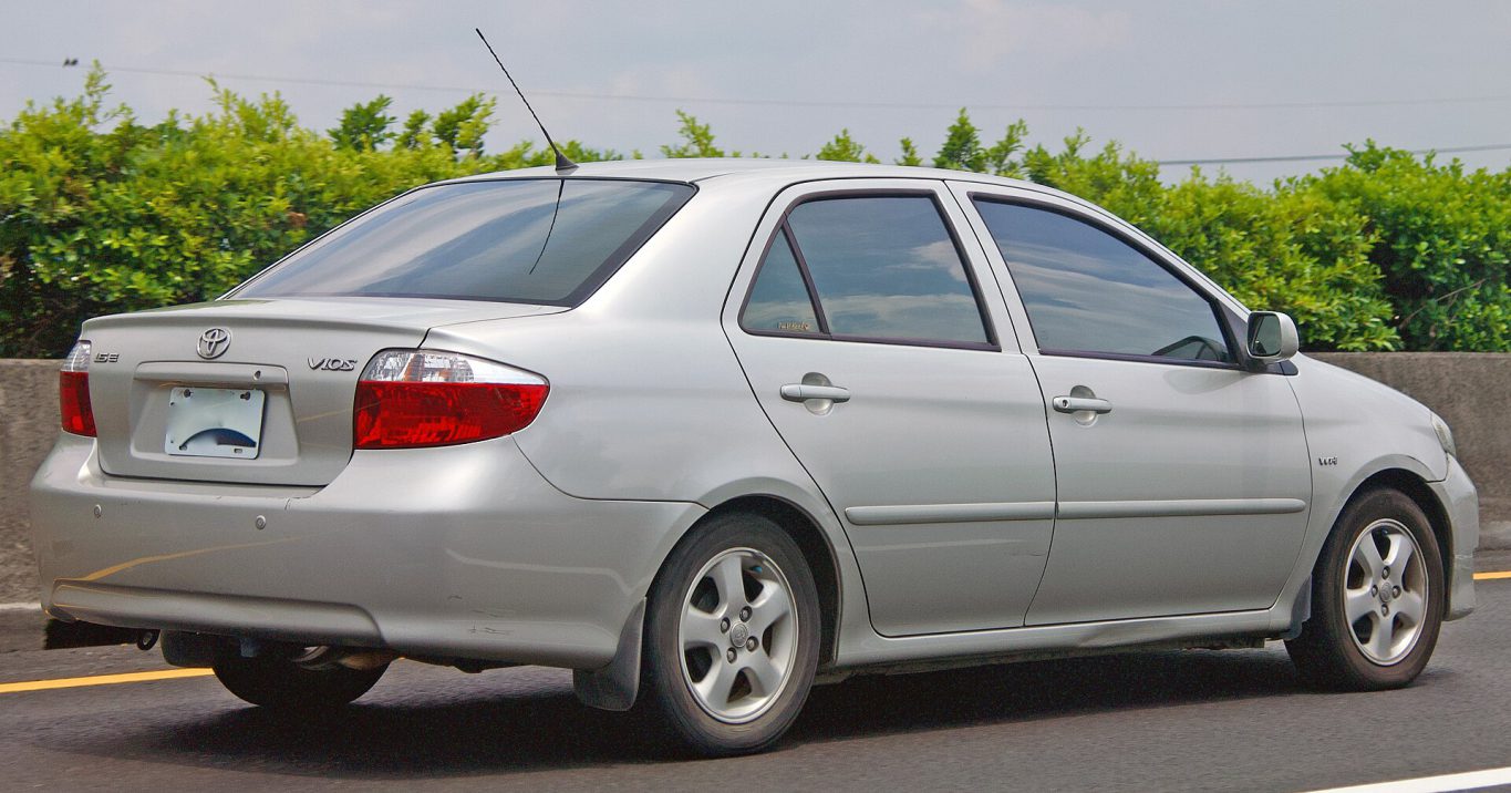 Toyota Vios — ảnh 8